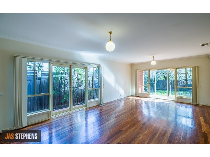 1/29 Commercial Street, Maidstone VIC 3012