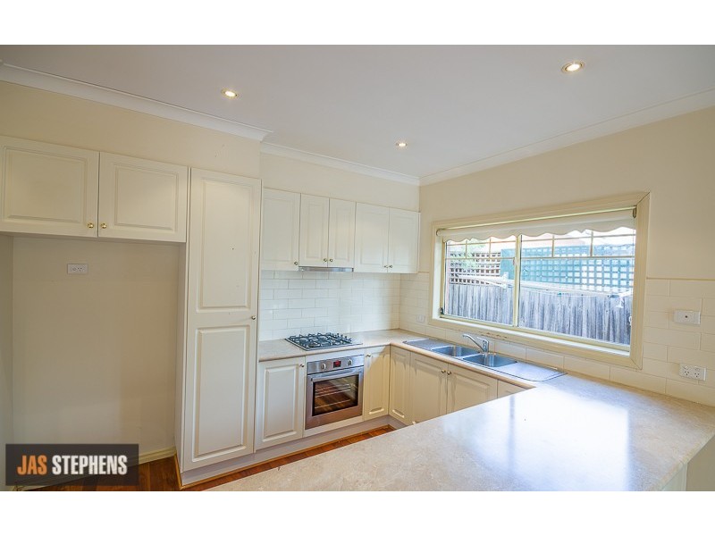 1/29 Commercial Street, Maidstone VIC 3012