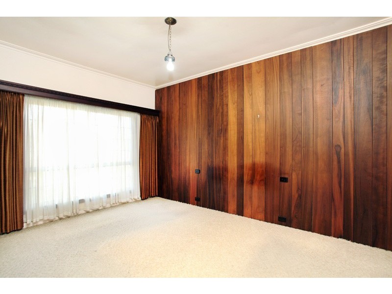 44 Watt Street, South Kingsville VIC 3015