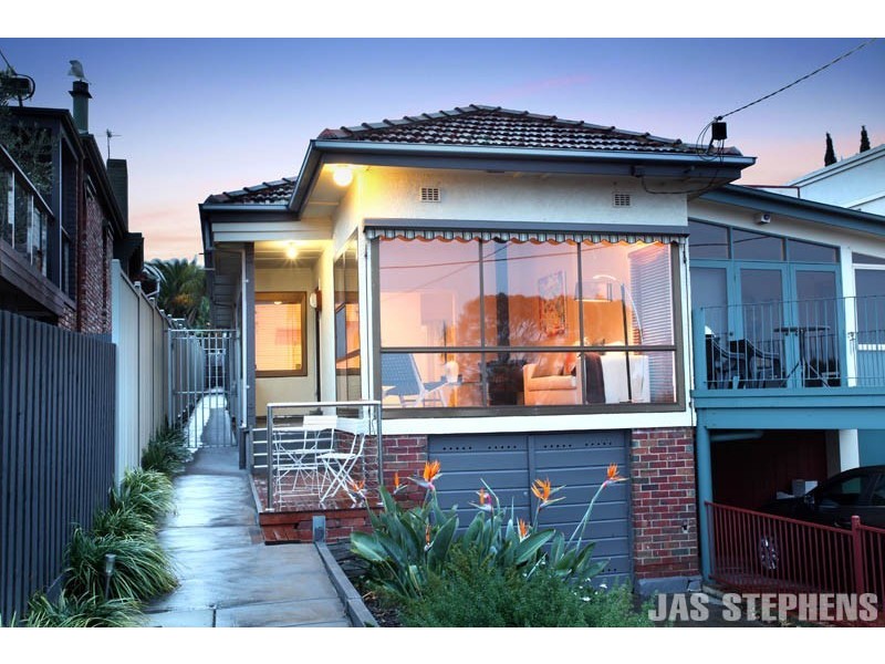 72 The Strand, Newport VIC 3015