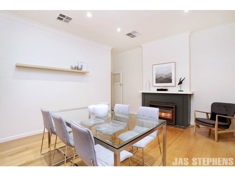 72 The Strand, Newport VIC 3015
