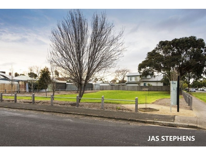 89 Coronation Street, Kingsville VIC 3012