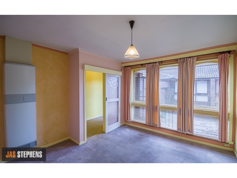 11/119 Essex Street, West Footscray VIC 3012