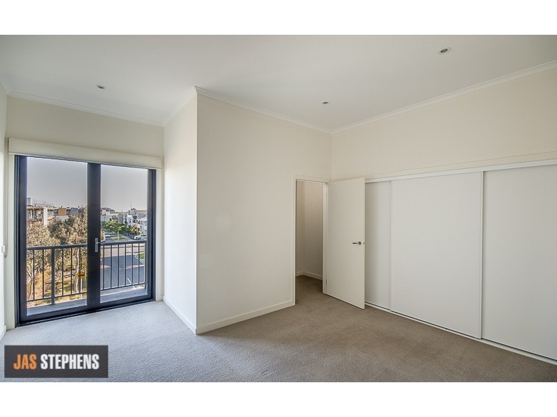 22 McDougall Drive, Footscray VIC 3011