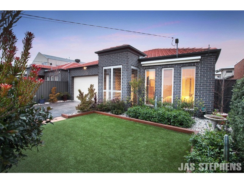 12/24 Dongola Road, West Footscray VIC 3012