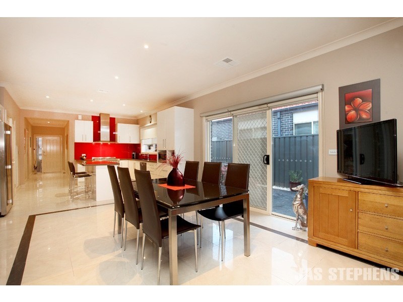 12/24 Dongola Road, West Footscray VIC 3012