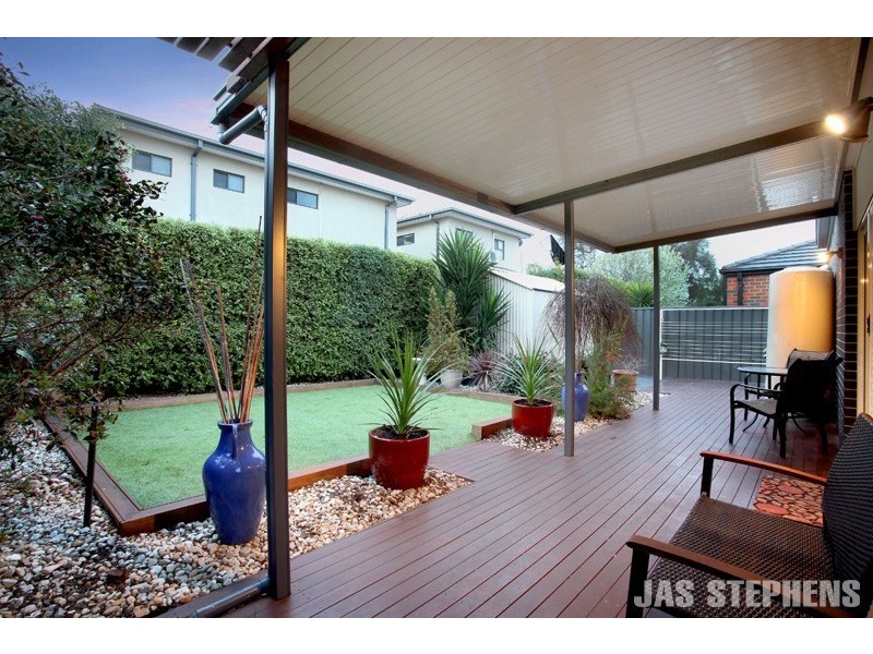 12/24 Dongola Road, West Footscray VIC 3012