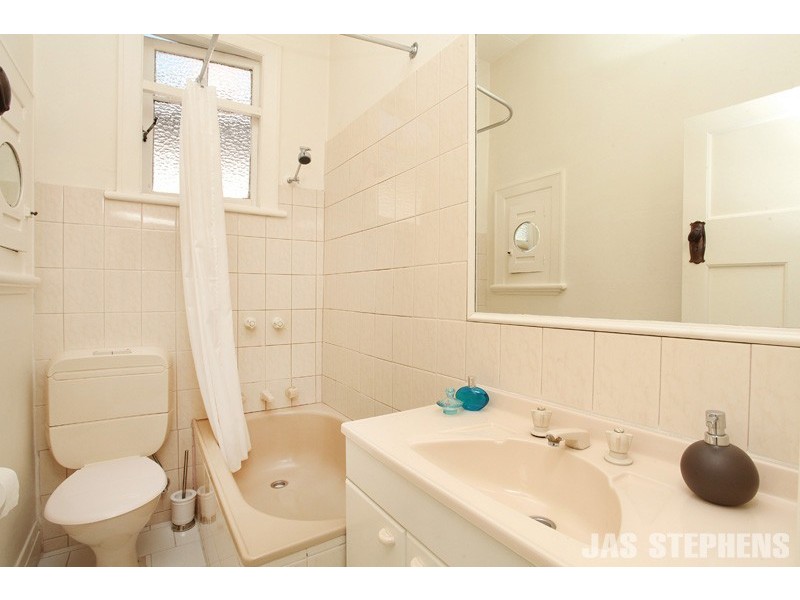 12 Deakin Street, Yarraville VIC 3013