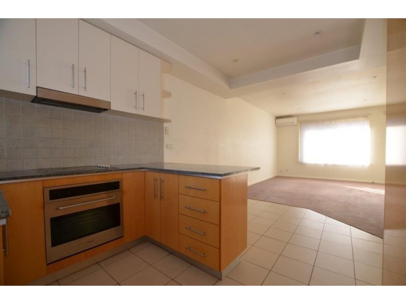 3/43 Kernot Street, South Kingsville VIC 3015