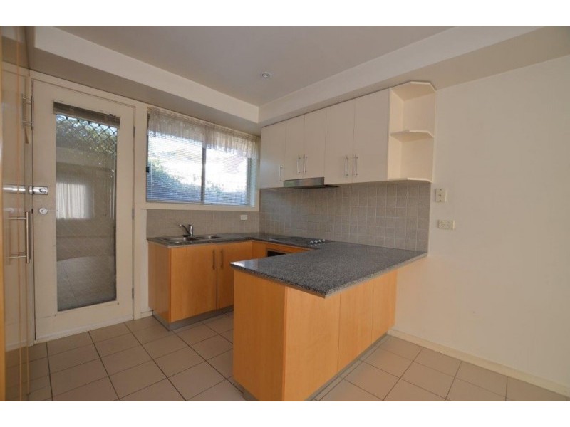 3/43 Kernot Street, South Kingsville VIC 3015