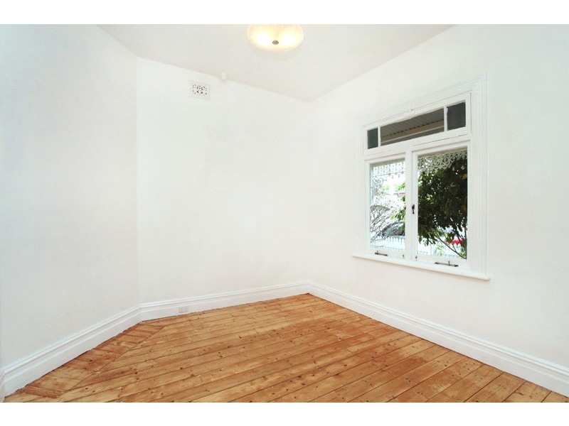 13 Tiernan Street, Footscray VIC 3011