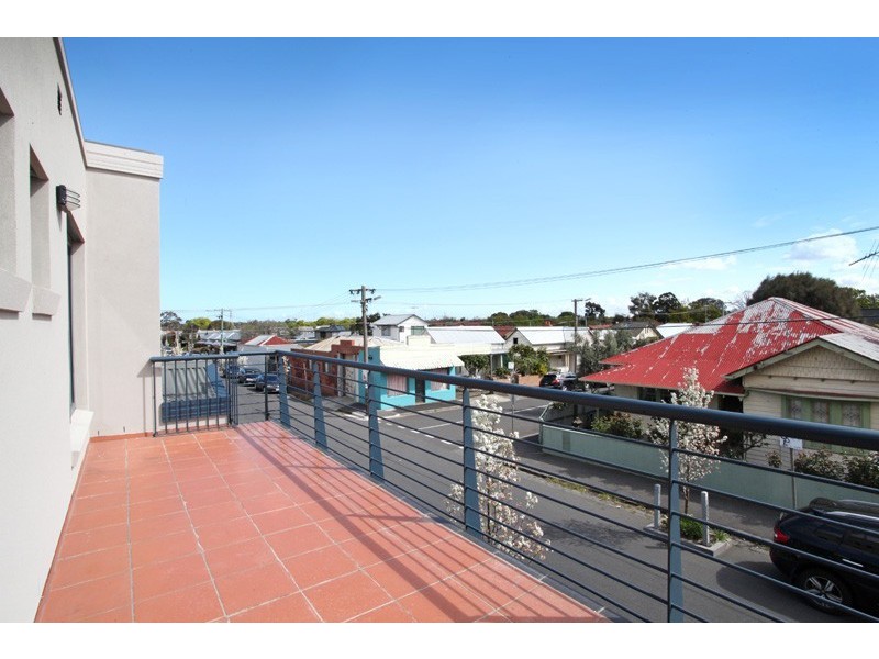 1/11 Buninyong Street, Yarraville VIC 3013