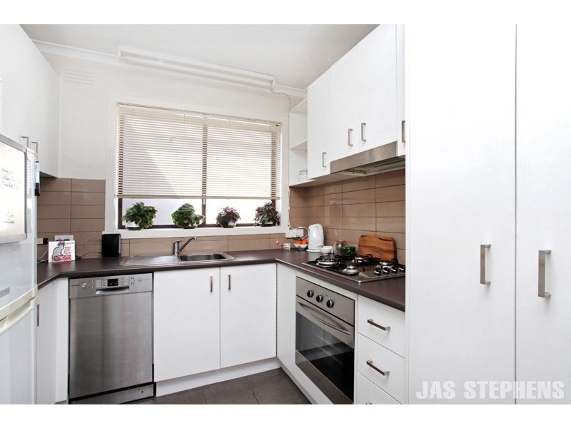 4/36 Empire Street, Footscray VIC 3011