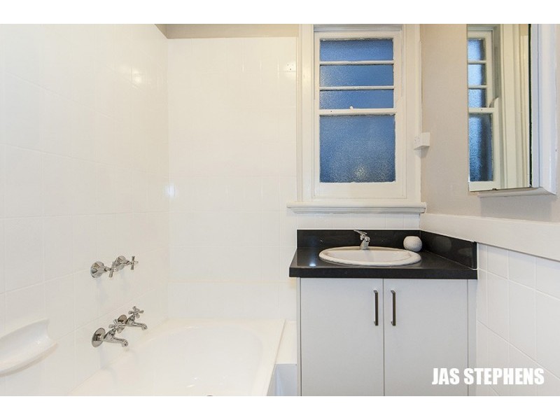 1/78 Droop Street, Footscray VIC 3011