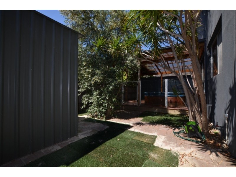 20 Anderson Street, Newport VIC 3015