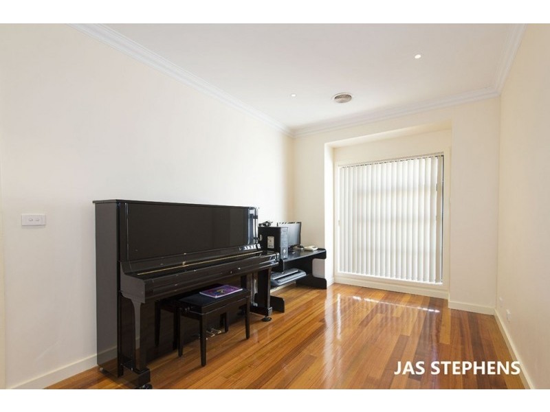 2/38 Sydney Street, Footscray VIC 3011