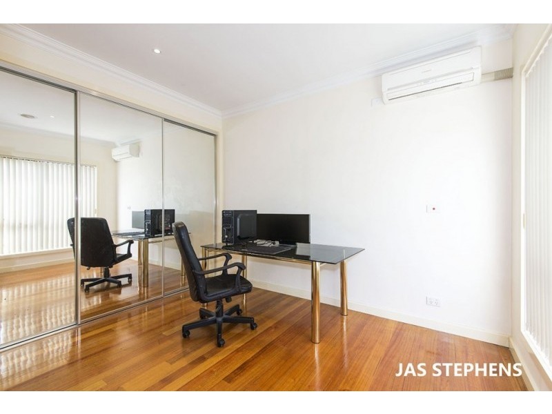 2/38 Sydney Street, Footscray VIC 3011