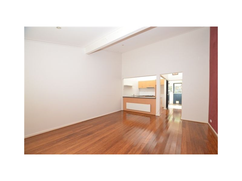 2/12 Market Street, West Footscray VIC 3012