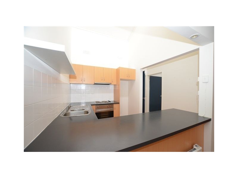 2/12 Market Street, West Footscray VIC 3012