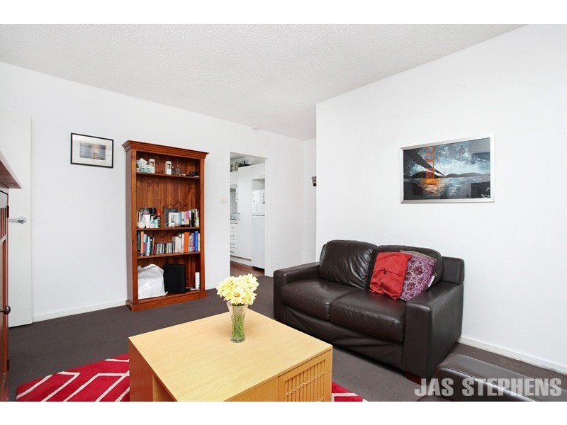 10/13 Stephen Street, Yarraville VIC 3013