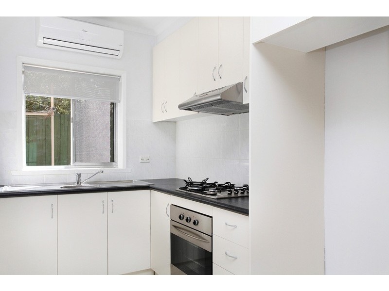 4/68 Kernot Street, South Kingsville VIC 3015