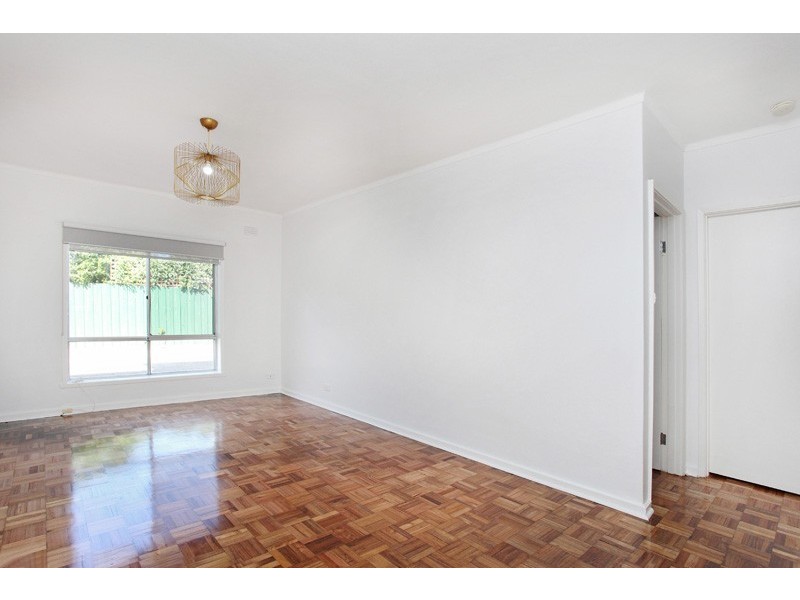 4/68 Kernot Street, South Kingsville VIC 3015