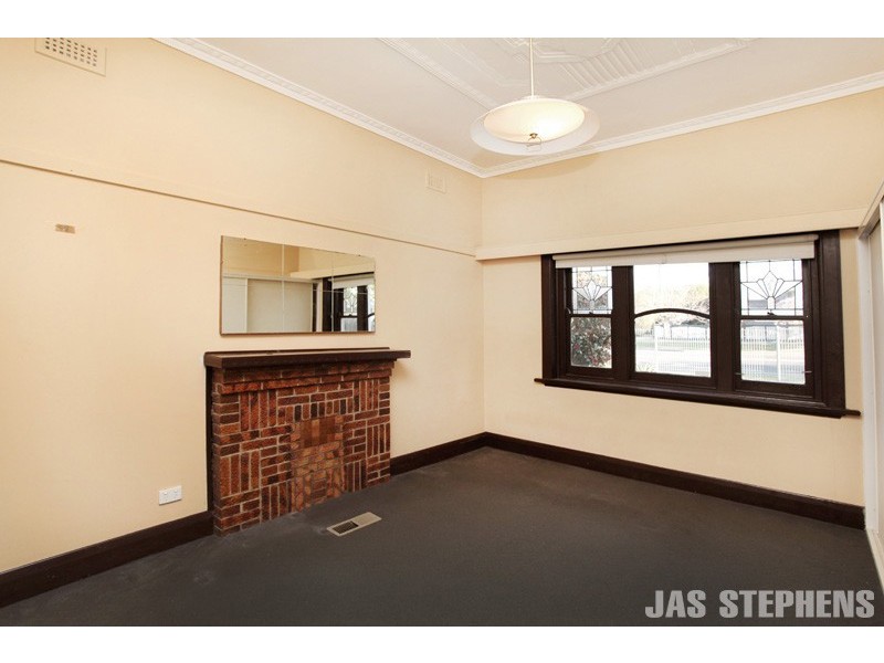 76 Monash Street, Sunshine VIC 3020