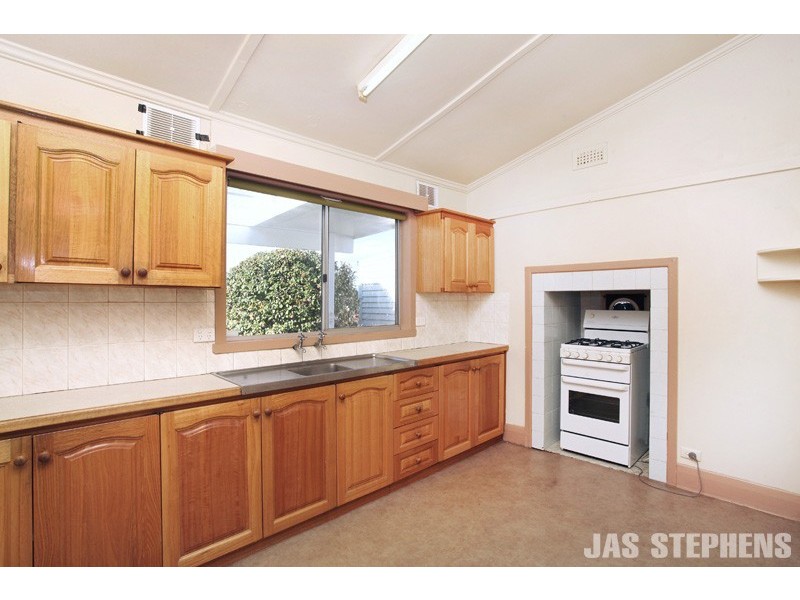 76 Monash Street, Sunshine VIC 3020