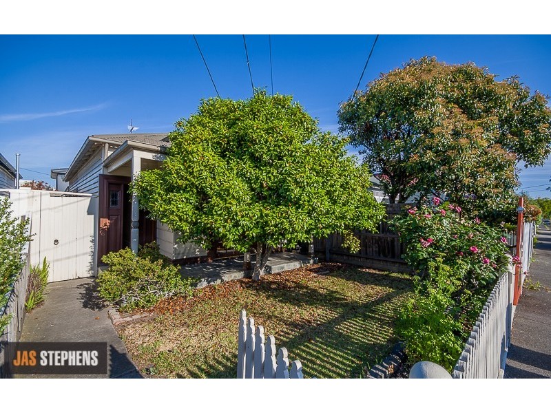 11 Adelaide Street, Footscray VIC 3011