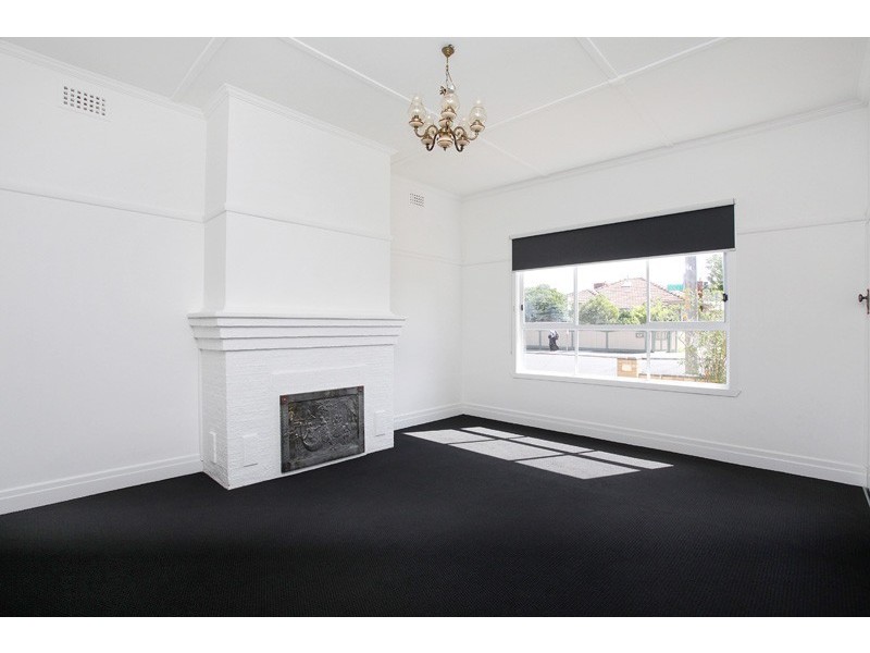 159 Essex Street, West Footscray VIC 3012