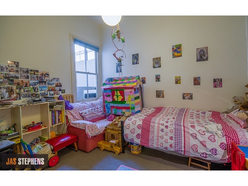 7 Henry Street, Seddon VIC 3011