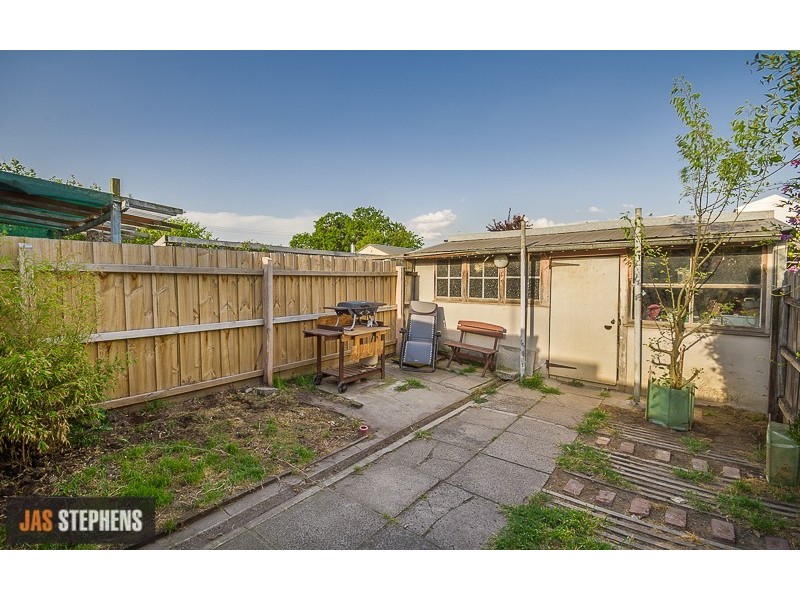 7 Henry Street, Seddon VIC 3011