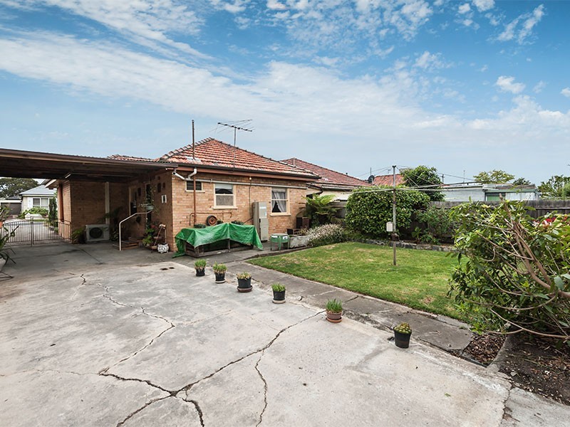 15 Napoleon Street, West Footscray VIC 3012