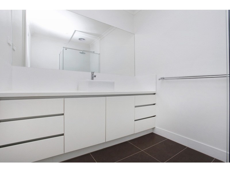 32 Hewitt Avenue, Footscray VIC 3011