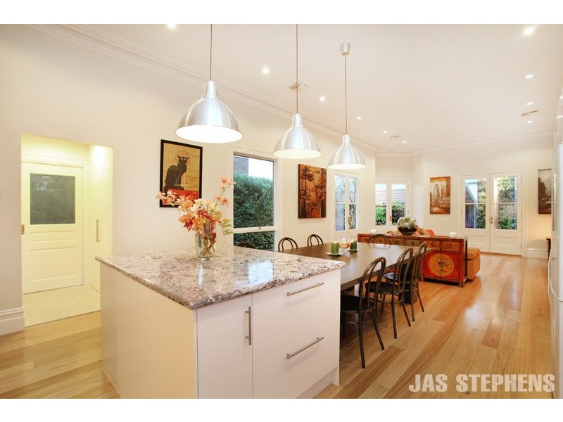 77 Geelong Road, Footscray VIC 3011