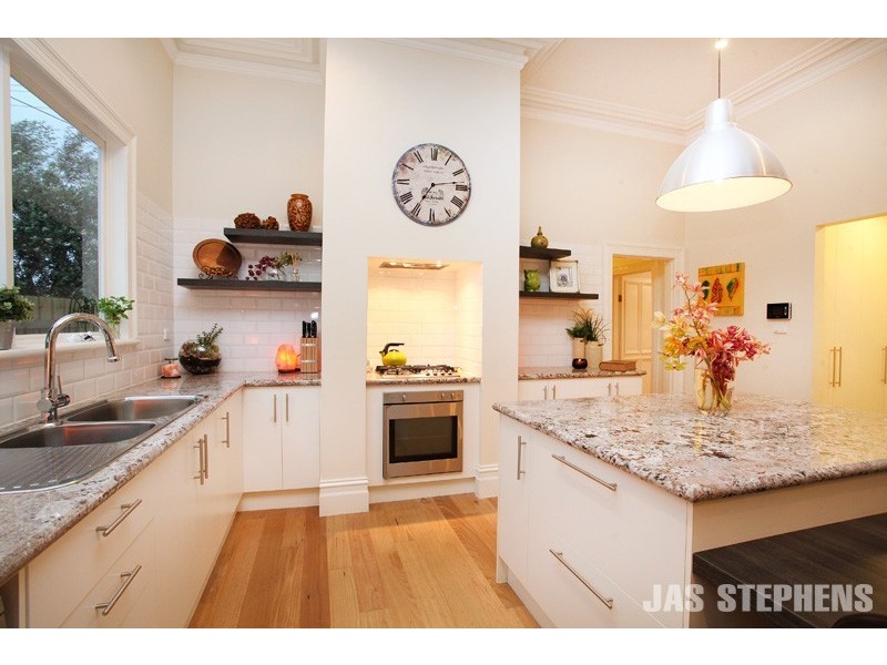 77 Geelong Road, Footscray VIC 3011