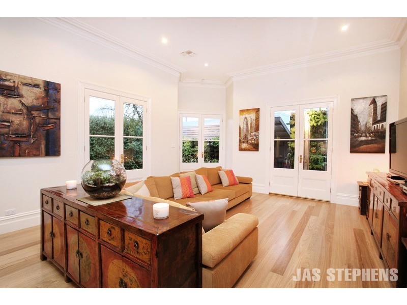 77 Geelong Road, Footscray VIC 3011