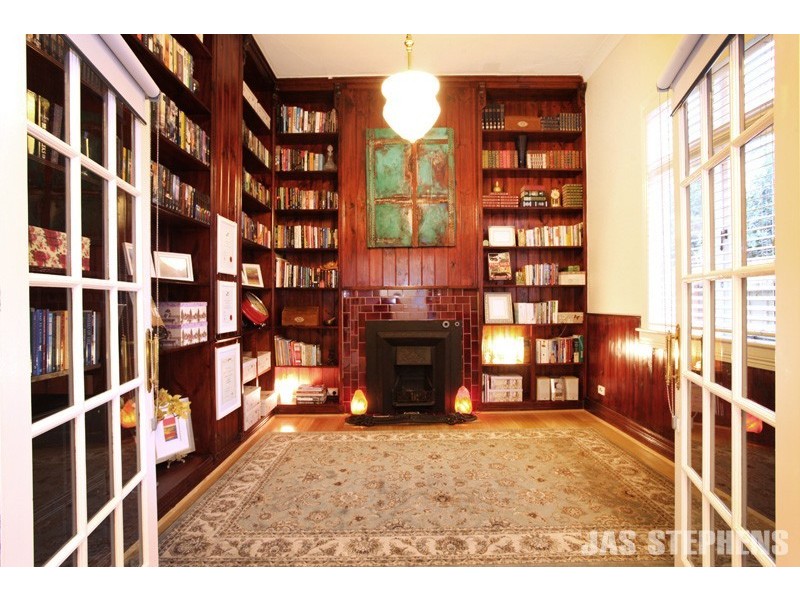 77 Geelong Road, Footscray VIC 3011