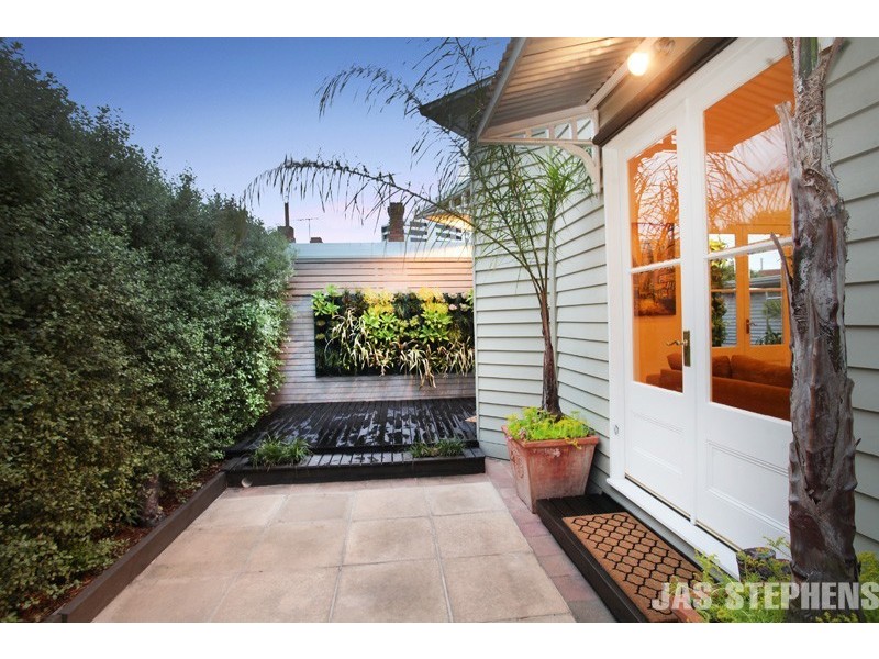 77 Geelong Road, Footscray VIC 3011