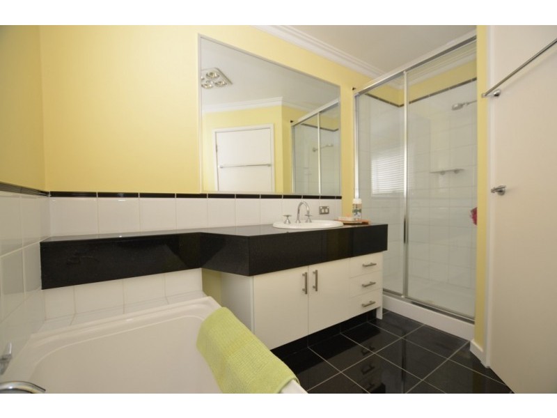 40/87 Nelson Place, Williamstown VIC 3016