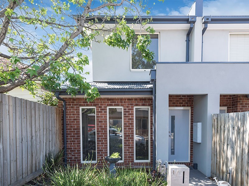 1/9 Swan Street, Footscray VIC 3011