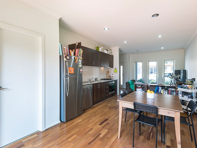 1/9 Swan Street, Footscray VIC 3011