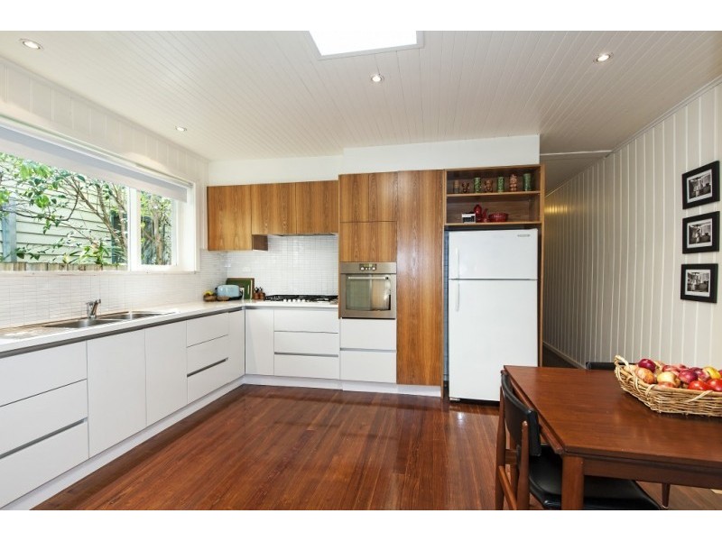 13 Gamon Street, Seddon VIC 3011