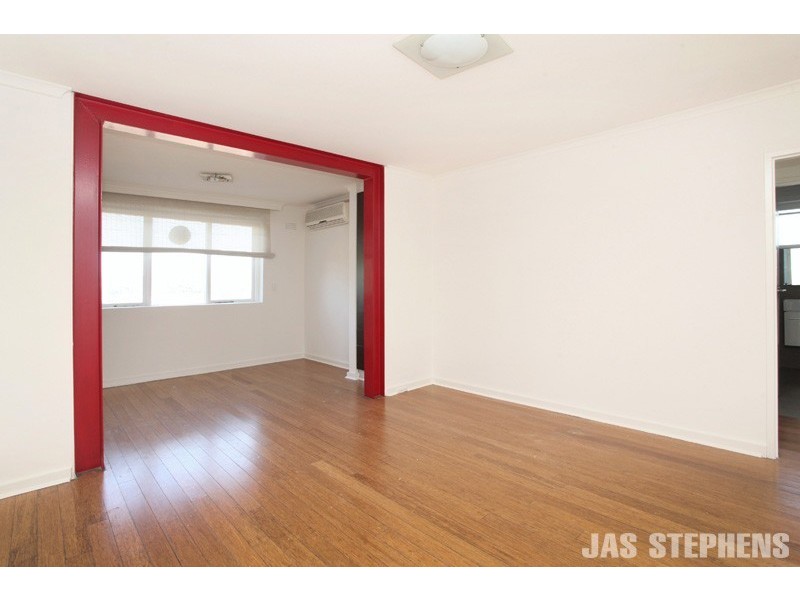 12/117 Albert Street, Seddon VIC 3011