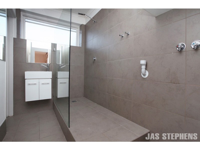 12/117 Albert Street, Seddon VIC 3011