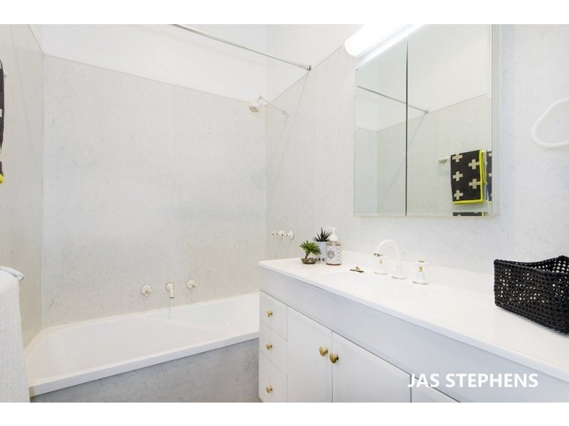 98 Francis Street, Yarraville VIC 3013