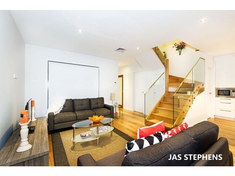 27B Swan Street, Footscray VIC 3011