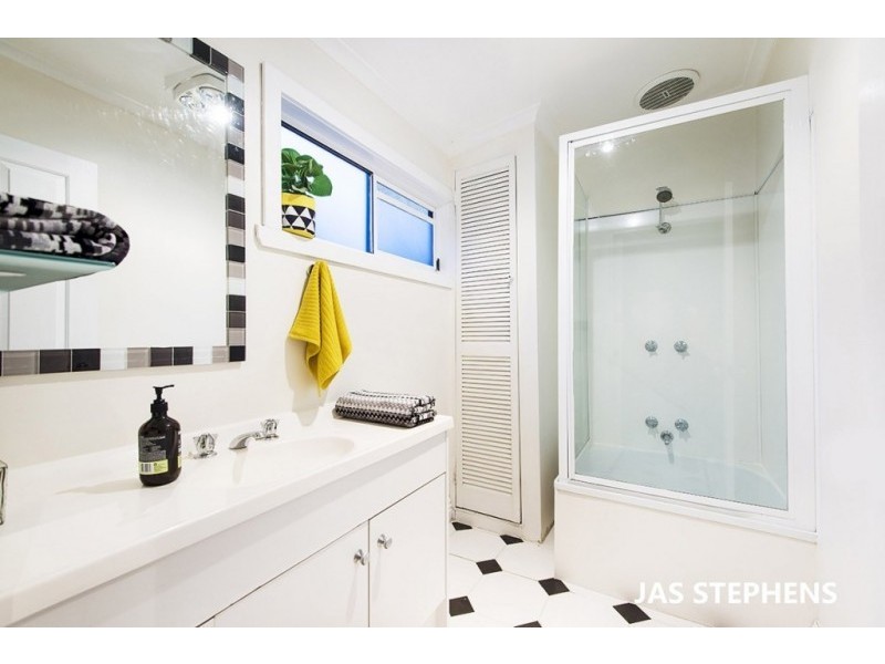 5 Donald Street, Footscray VIC 3011