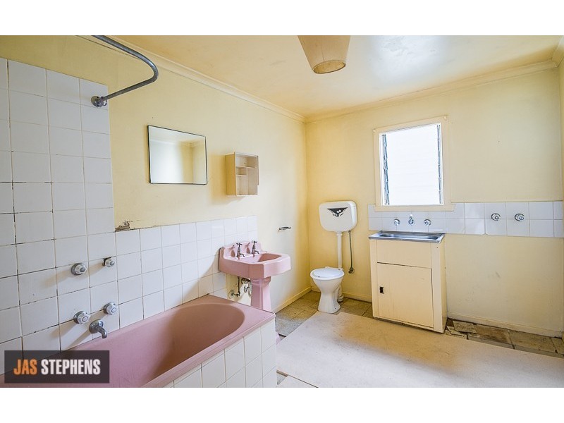 76 Castlemaine Street, Yarraville VIC 3013