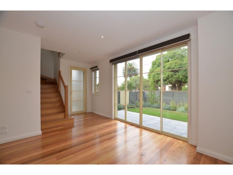 1/126 Blackwood Street, Yarraville VIC 3013